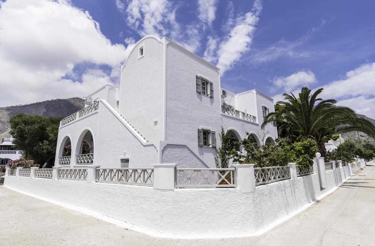 Villa Kalamia Dolphins Perissa  Exteriér fotografie