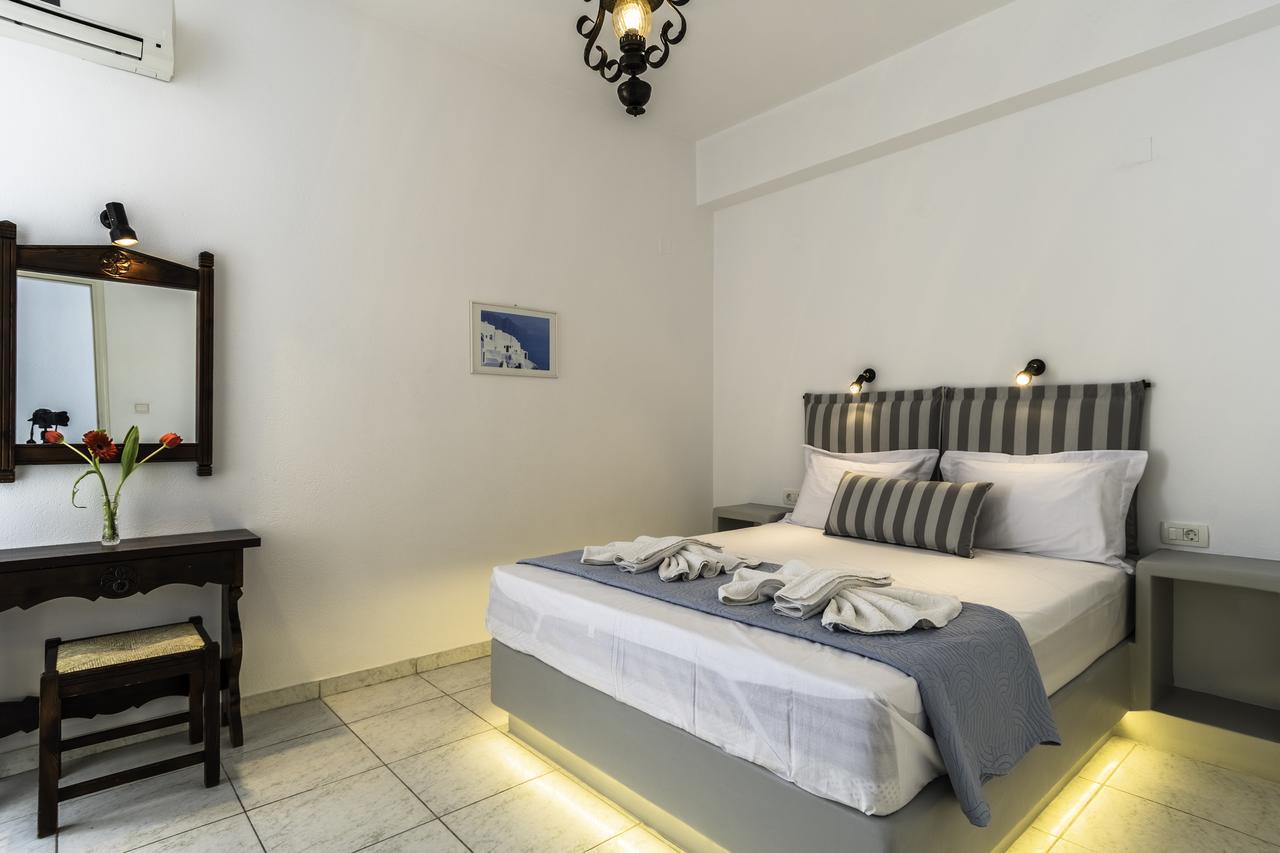 Villa Kalamia Dolphins Perissa  Exteriér fotografie